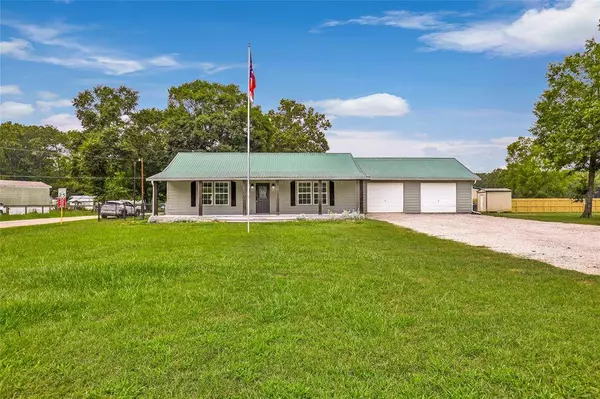 19479 Wells RD, Conroe, TX 77306