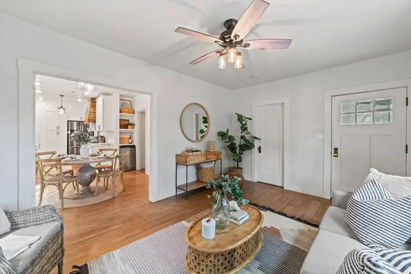 2505 C ST, Sacramento, CA 95816