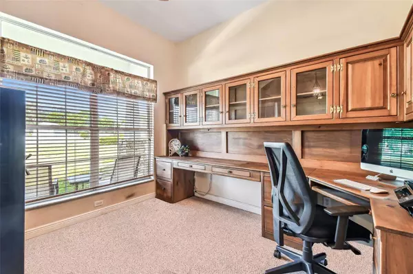 3205 DUCHESS CT, Plant City, FL 33565