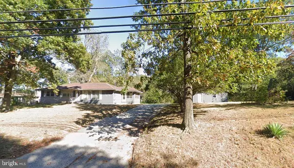 1961 S ORCHARD RD, Vineland, NJ 08360