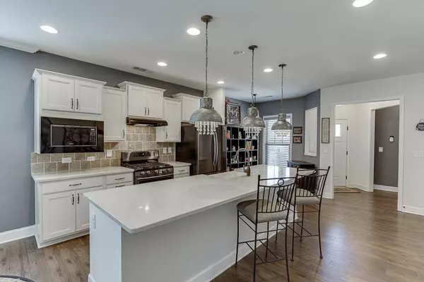 5628 Tisbury CT, Hoschton, GA 30548