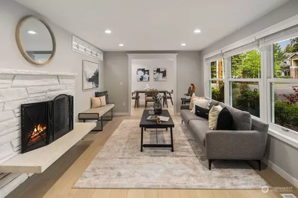 12224 NE 75th ST, Kirkland, WA 98033