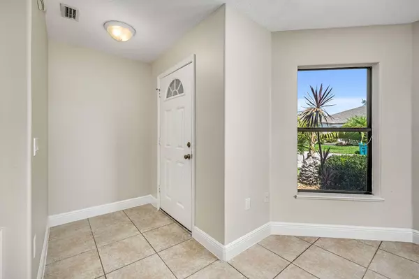 1808 Tullagee AVE, Melbourne, FL 32940