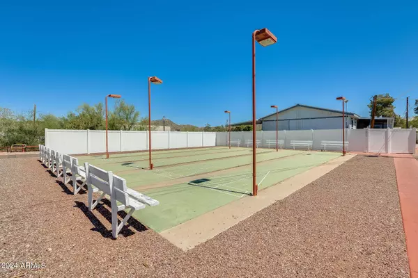 10401 N CAVE CREEK Road #11, Phoenix, AZ 85020