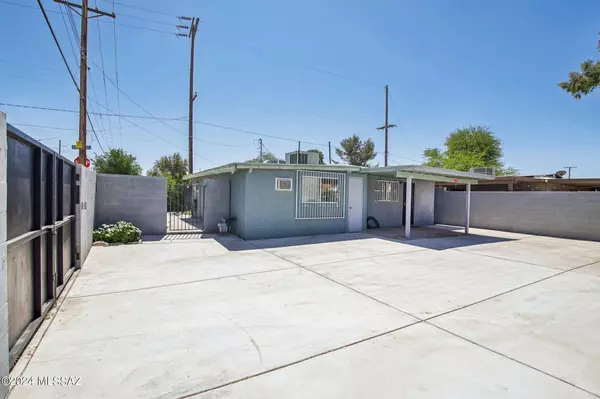 3656 E Glenn Street, Tucson, AZ 85716