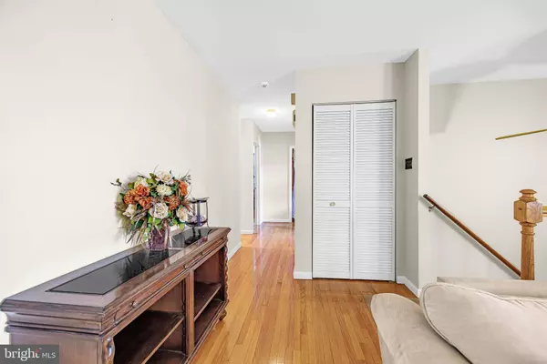 41 SKYLINE DR, New Castle, DE 19720