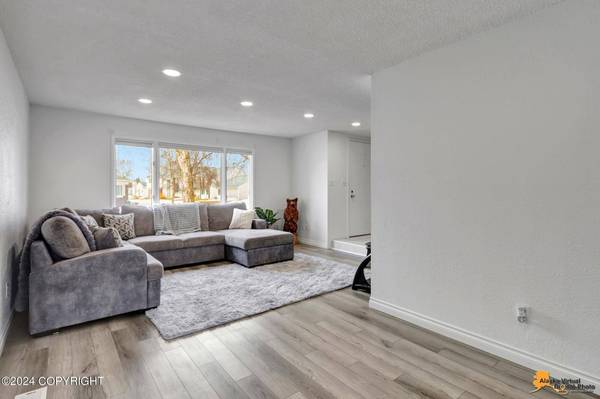 3308 Monticello CT #7-C, Anchorage, AK 99503