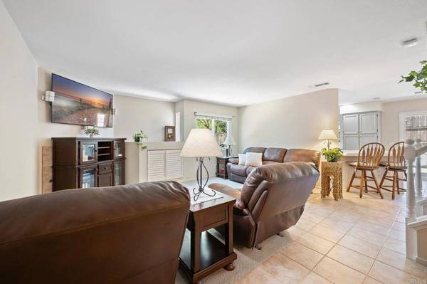 2393 Callecita WAY, Oceanside, CA 92056