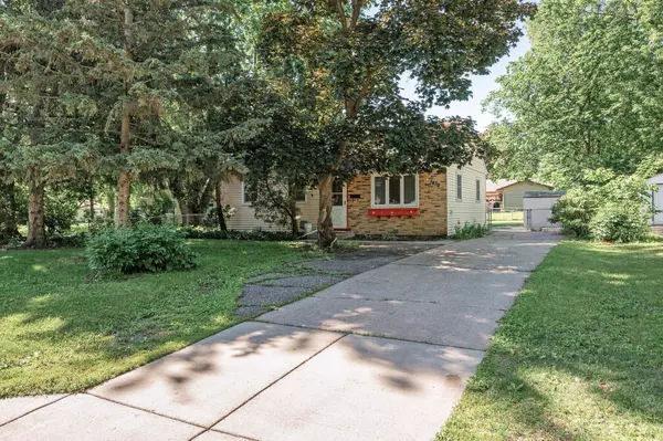 5839 Quebec AVE N, Crystal, MN 55428