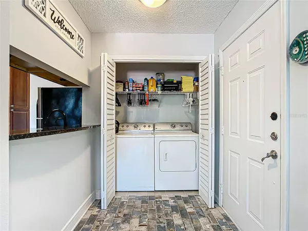 11901 4TH ST N #4307, Saint Petersburg, FL 33716