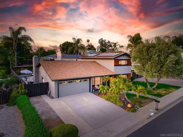 2032 Habero Dr, Escondido, CA 92028