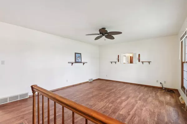 1516 S Hickory Street, Fond Du Lac, WI 54937