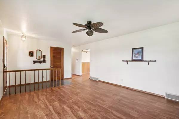 1516 S Hickory Street, Fond Du Lac, WI 54937