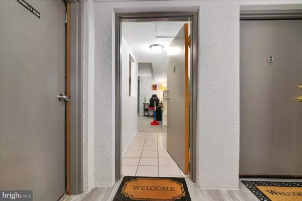 5866 THUNDER HILL RD #A-4, Columbia, MD 21045