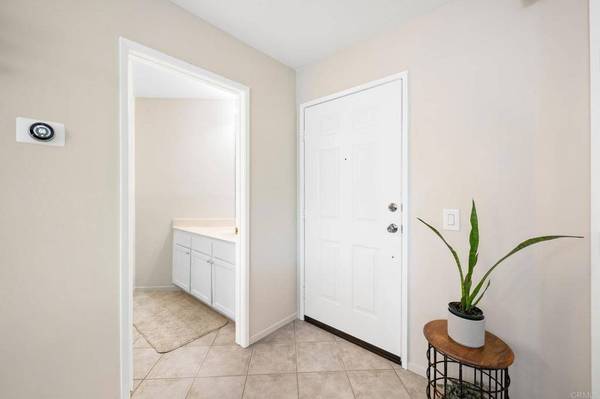 2393 Callecita WAY, Oceanside, CA 92056