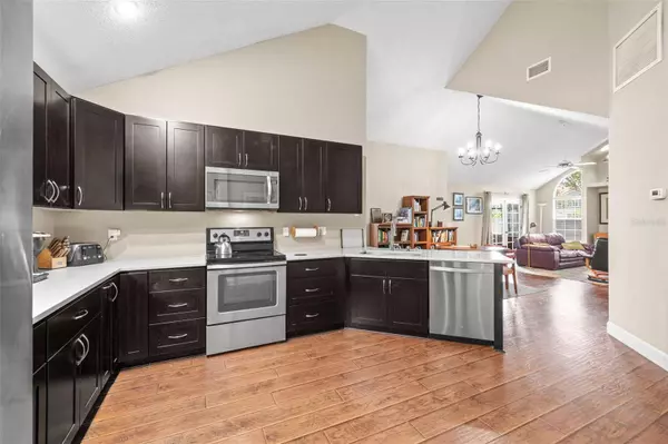 4542 CITATION LN #D, Sarasota, FL 34233