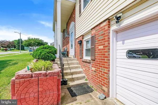 41 SKYLINE DR, New Castle, DE 19720