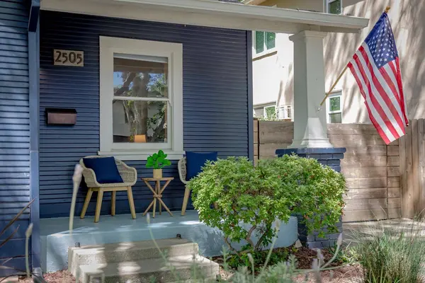 2505 C ST, Sacramento, CA 95816