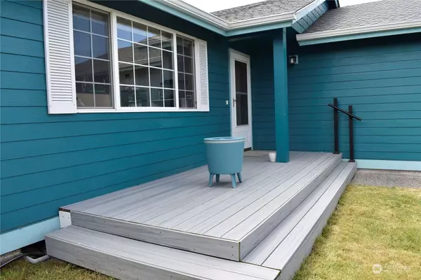 5802 138th PL NE, Marysville, WA 98271