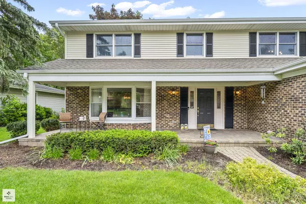 639 W Longview LN, Palatine, IL 60067