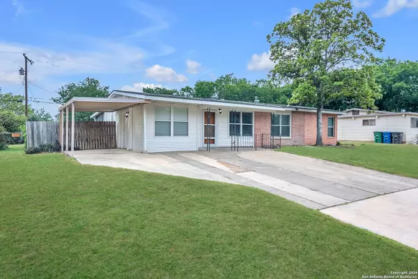 151 DUMONT DR, San Antonio, TX 78227-4409