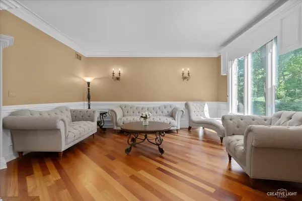 520 Harper DR, Algonquin, IL 60102