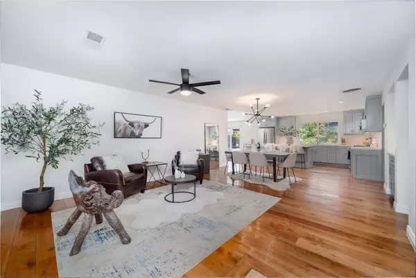 2032 Habero Dr, Escondido, CA 92028