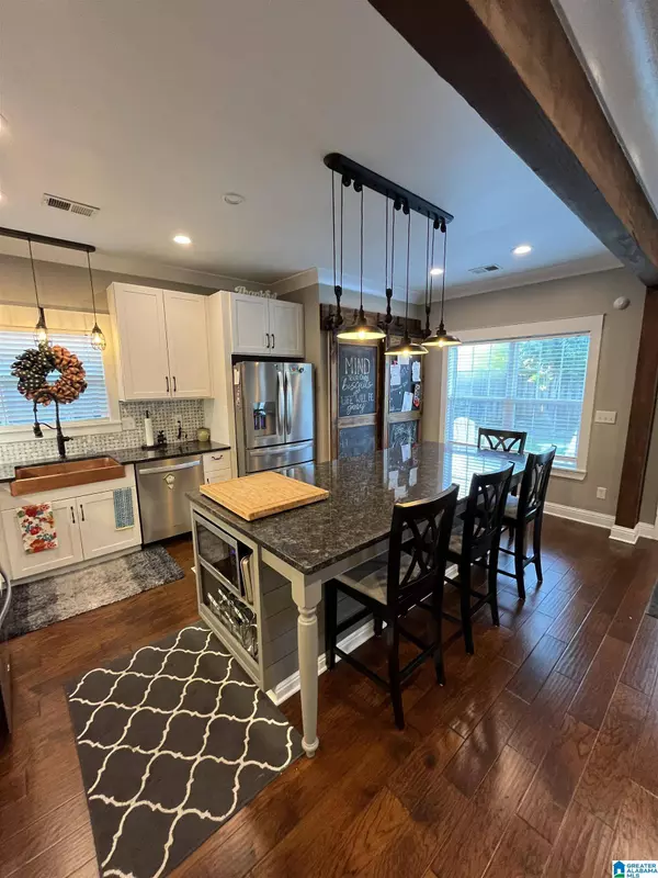 1028 WINDSOR PARKWAY, Moody, AL 35004