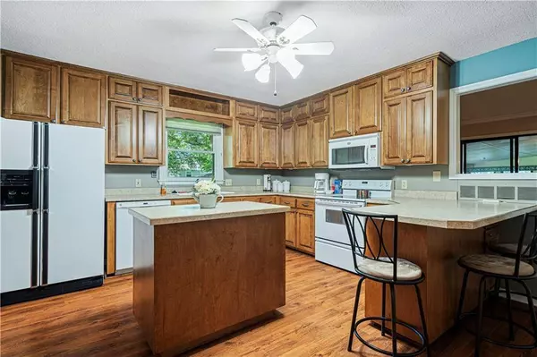 1028 S Sycamore ST, Ottawa, KS 66067