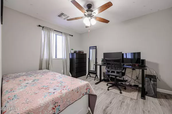 15435 W YUCATAN Drive, Surprise, AZ 85379