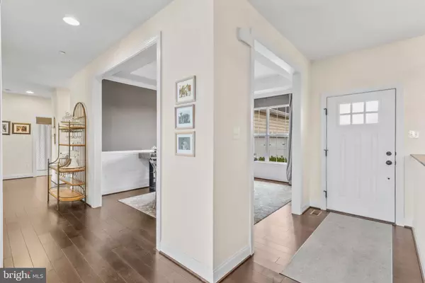 6235 WOODBINE RD, Woodbine, MD 21797