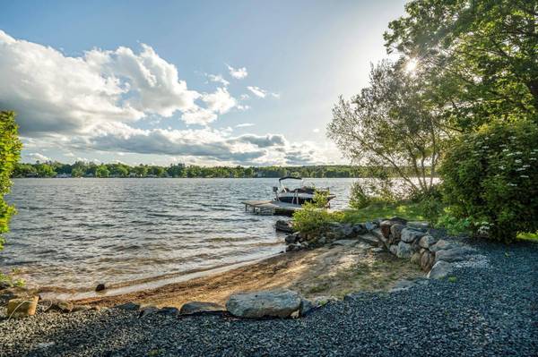 136 Franklin ST, Laconia, NH 03246