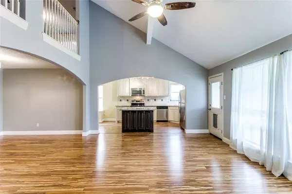 1706 Winter Pass Trail, Arlington, TX 76002