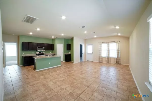 5908 Amelia Earhart BLVD, Killeen, TX 76543