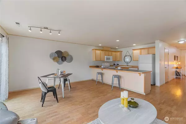 137 NE Tucannon CT, Bremerton, WA 98311