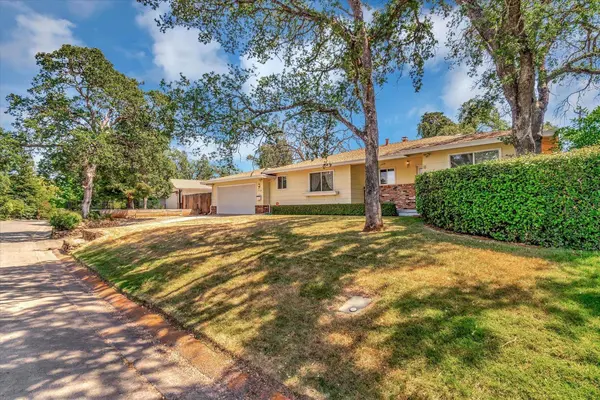 9524 Golden DR, Orangevale, CA 95662