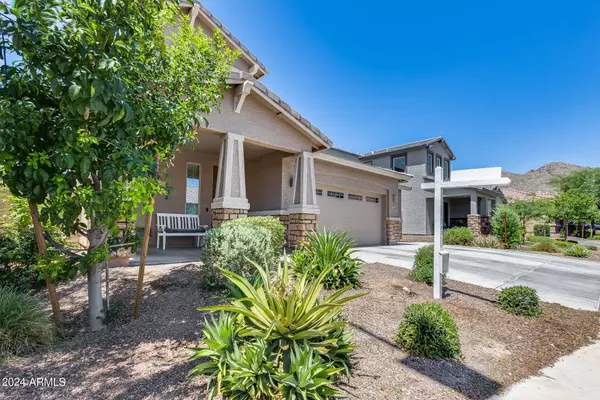 2482 N 212TH Lane, Buckeye, AZ 85396