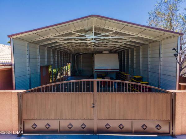 3916 Brookside Dr, Lake Havasu City, AZ 86406