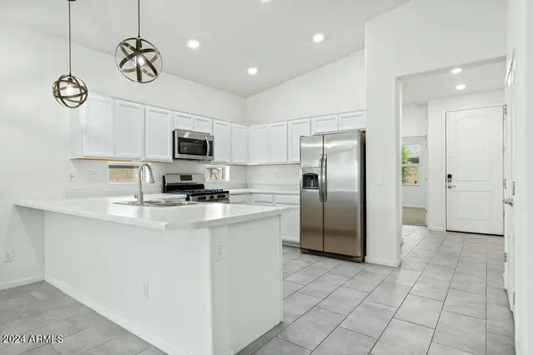 6322 S 34TH Lane, Phoenix, AZ 85041