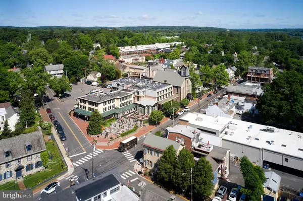 40 S MAIN ST, New Hope, PA 18938