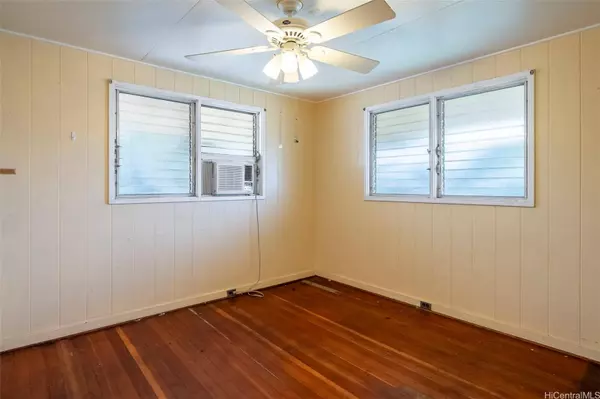 99-143 Pamoho Place, Aiea, HI 96701