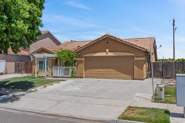 2040 Travesia LN, Ceres, CA 95307