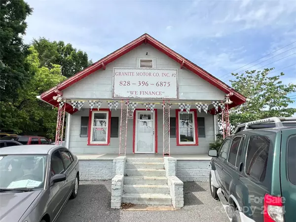 3994 Tom Calloway LN, Hudson, NC 28638