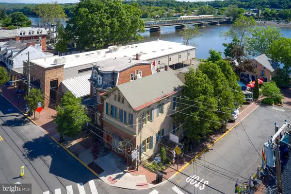 40 S MAIN ST, New Hope, PA 18938