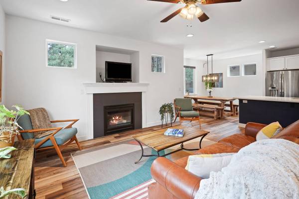 61154 Snowbrush Dr, Bend, OR 97702