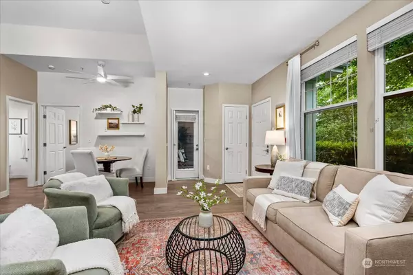 16125 Juanita Woodinville WAY NE #1502, Bothell, WA 98011