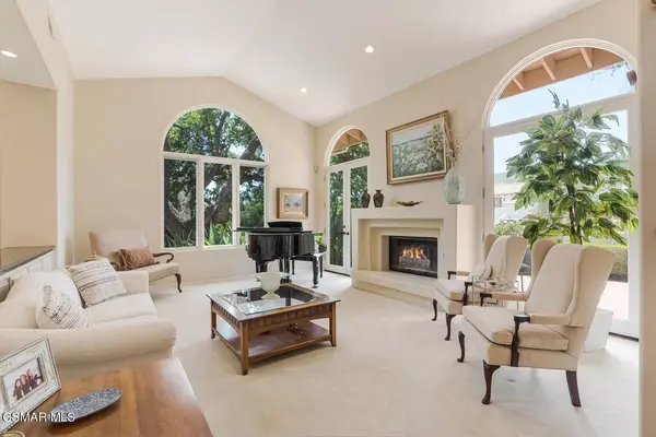 1340 Pathfinder Avenue, Westlake Village, CA 91362