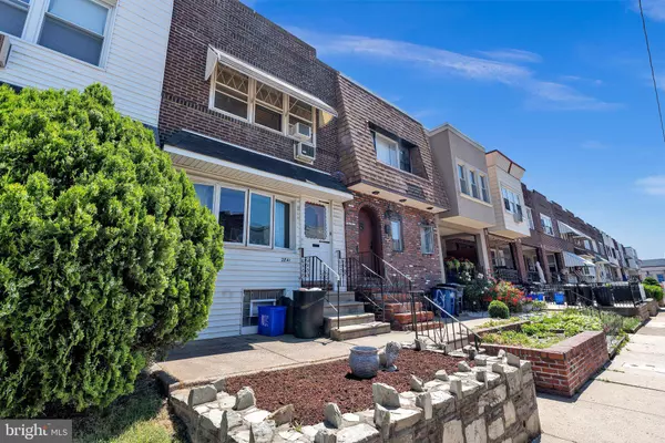 2841 GILLINGHAM ST, Philadelphia, PA 19137