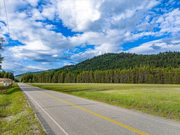 2022 Aladdin Rd, Colville, WA 99114