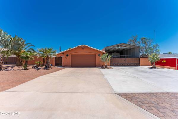 3916 Brookside Dr, Lake Havasu City, AZ 86406